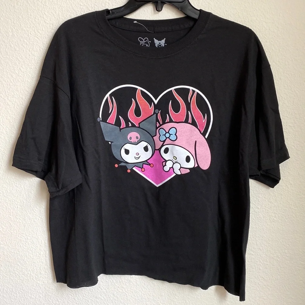 My Melody & Kuromi Flame Heart Black Cotton Cropped Boyfriend T-Shirt Sz Large - Picture 3 of 7